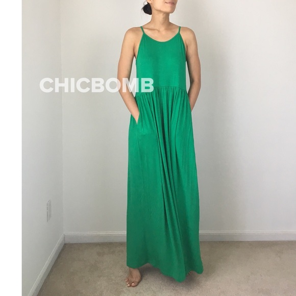 CHICBOMB - Picture 3 of 7